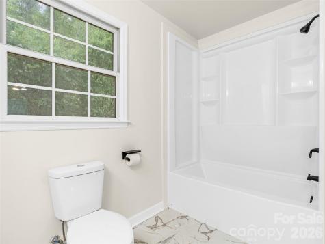19 Stone Cottage Road Asheville NC 28806