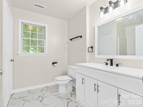 19 Stone Cottage Road Asheville NC 28806