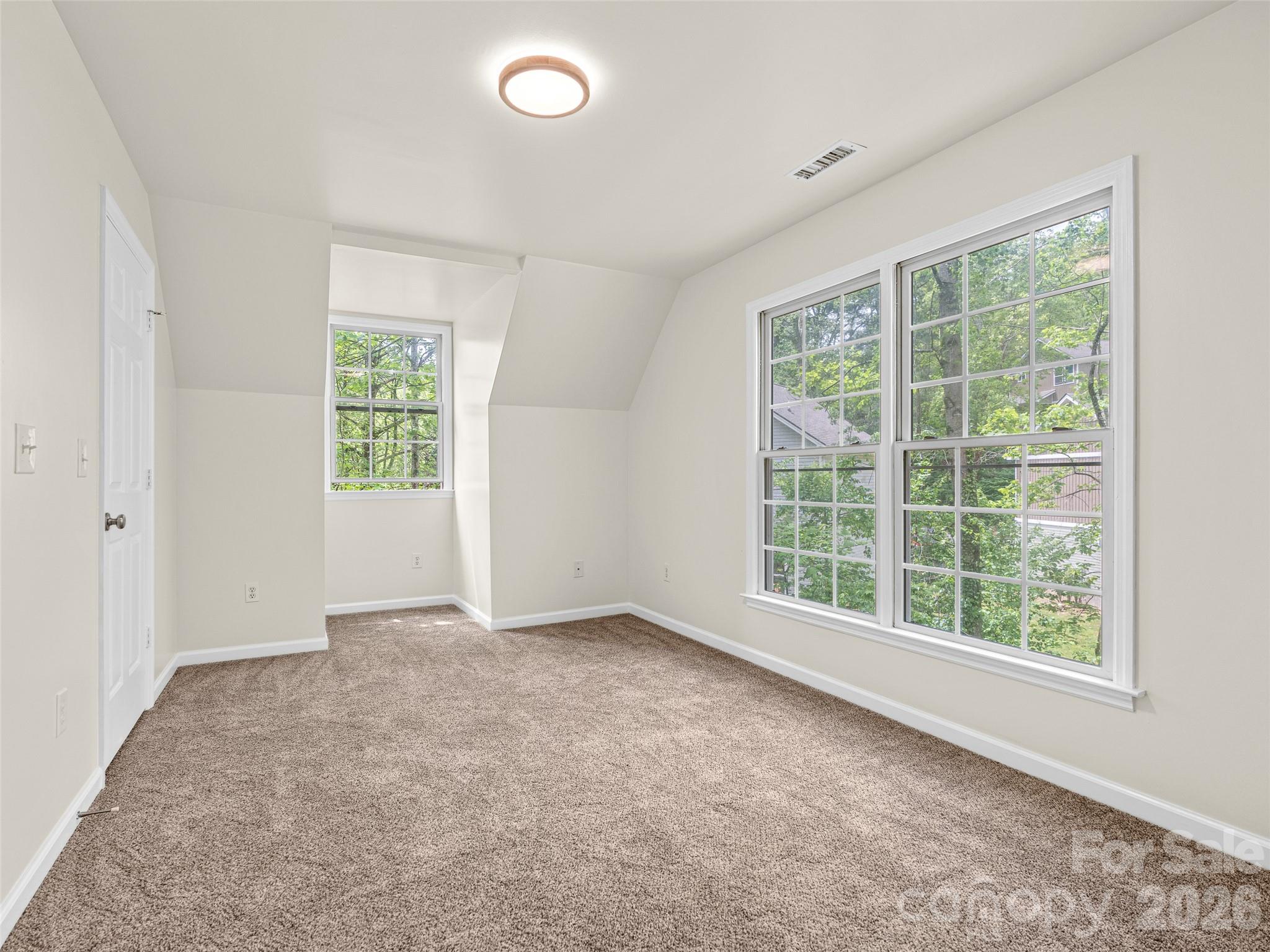 19 Stone Cottage Road Asheville NC 28806