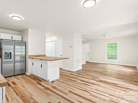 19 Stone Cottage Road Asheville NC 28806
