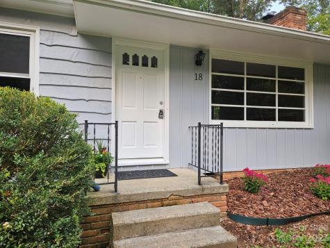 18 Governors Court Asheville NC 28805