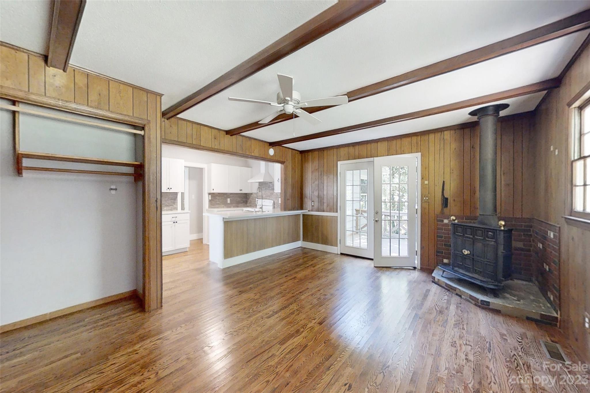 18 Governors Court Asheville NC 28805