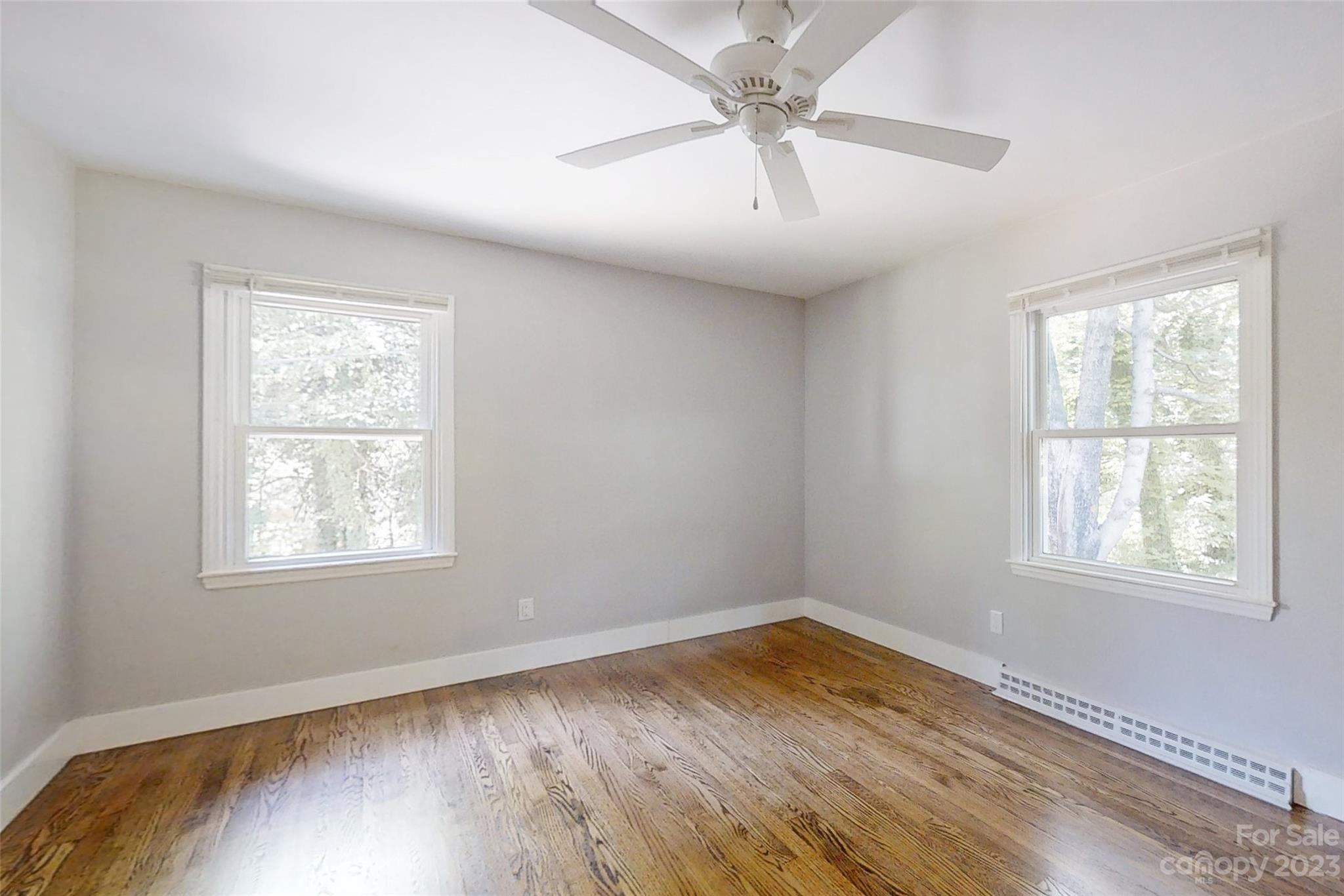 18 Governors Court Asheville NC 28805