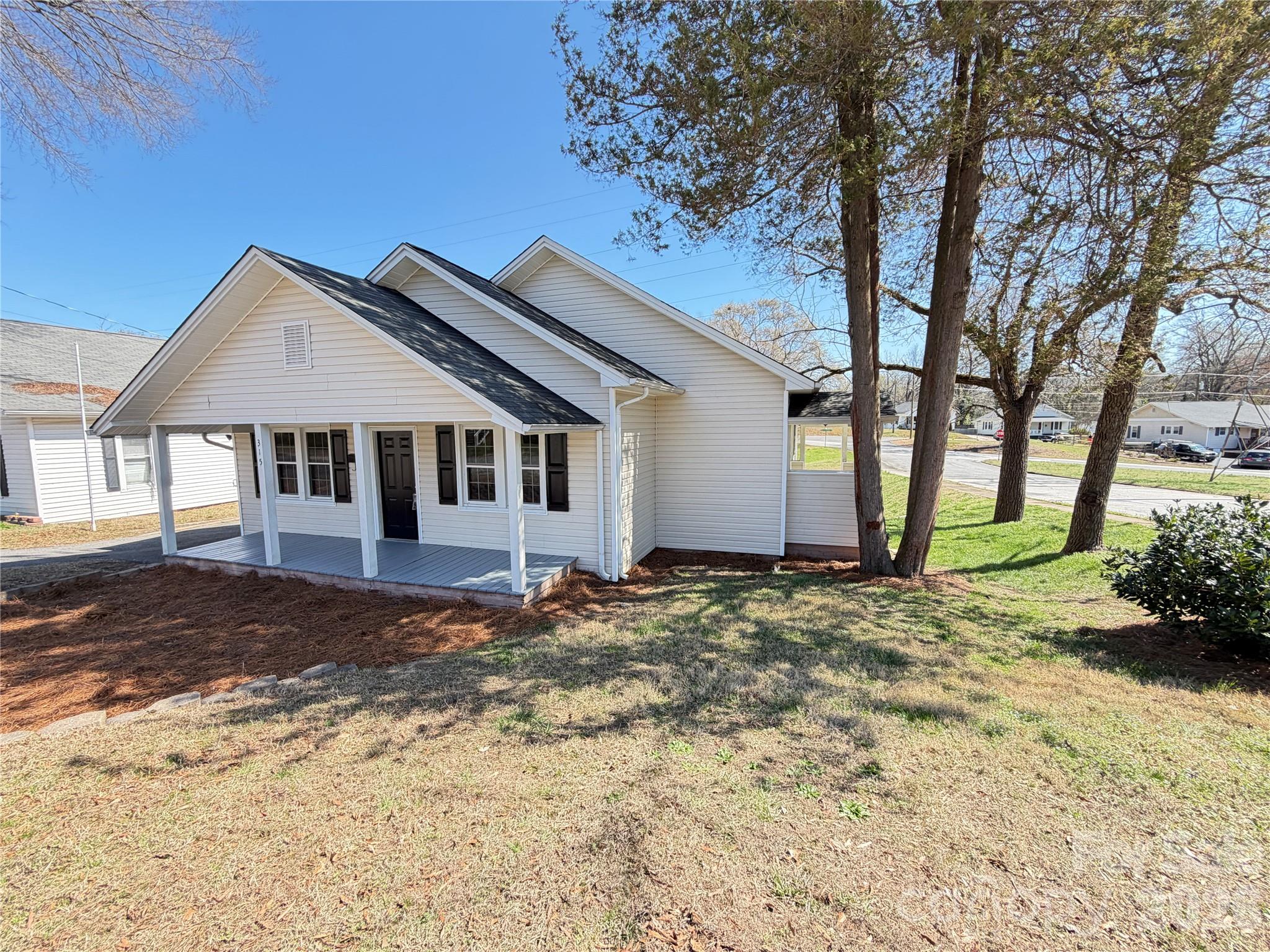 315 S Rose Avenue Kannapolis NC 28083