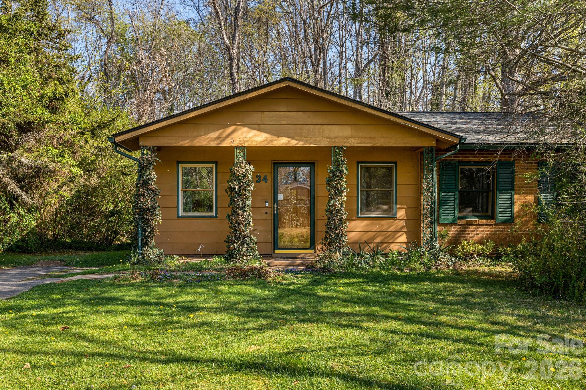 34 Tipperary Drive Asheville NC 28806