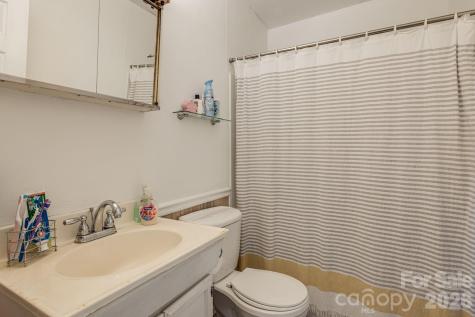 34 Tipperary Drive Asheville NC 28806