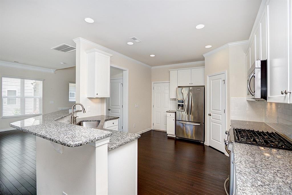 6530 Portland Rose Lane Charlotte NC 28210