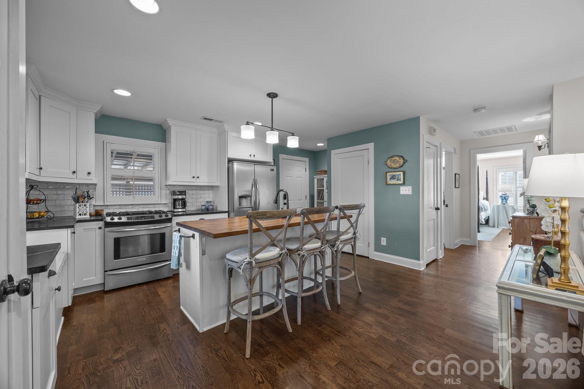 106 N Turner Avenue Charlotte NC 28216