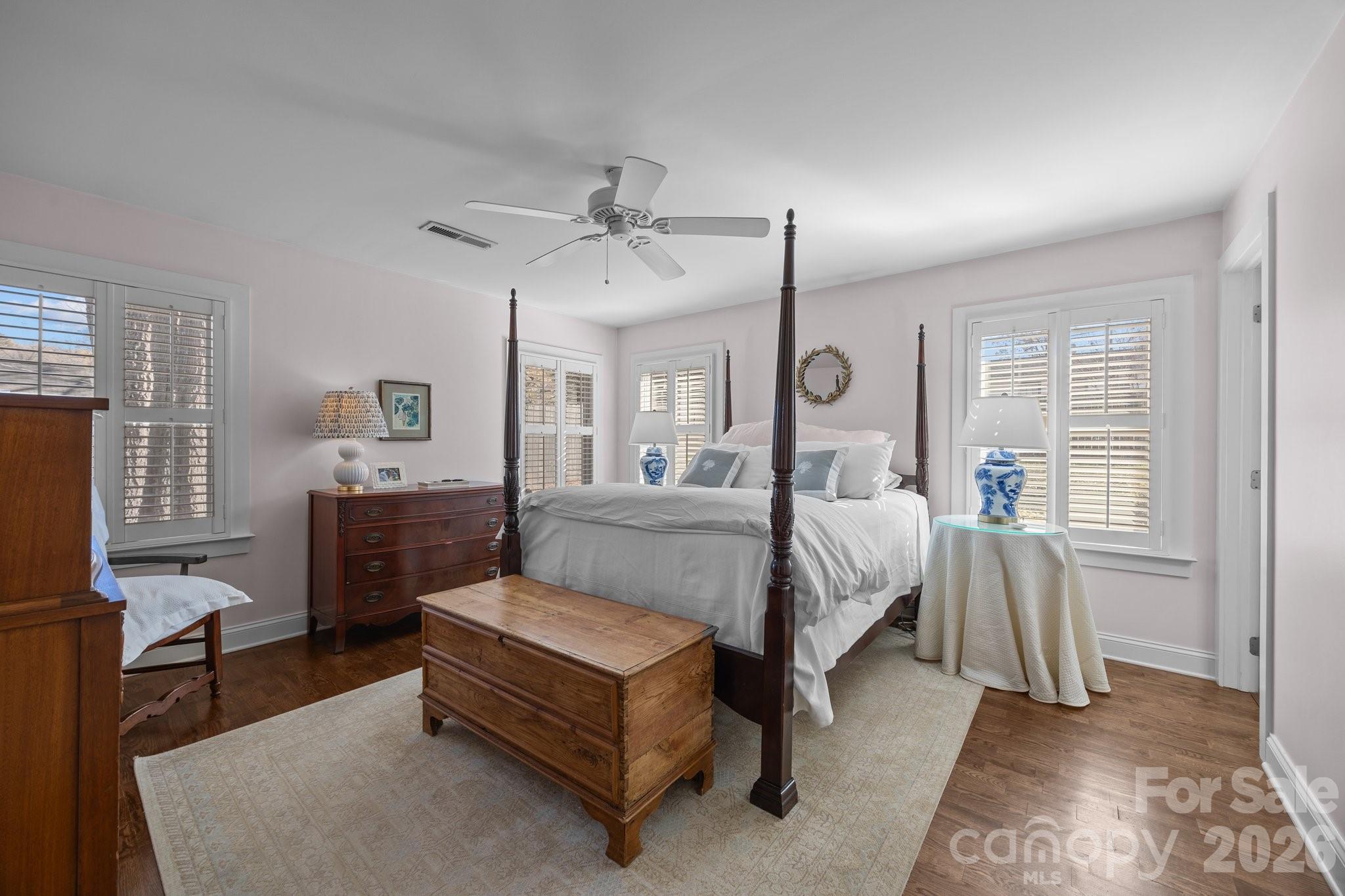 106 N Turner Avenue Charlotte NC 28216