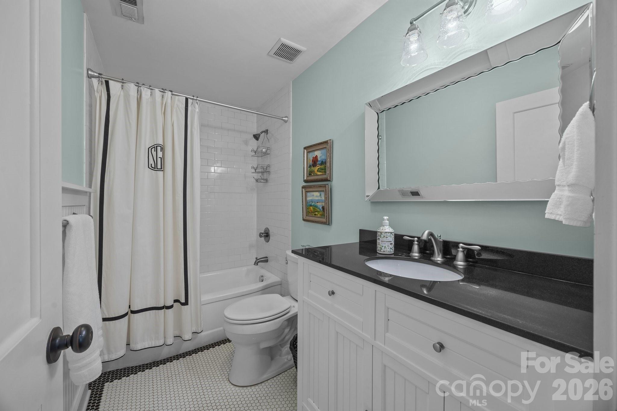 106 N Turner Avenue Charlotte NC 28216