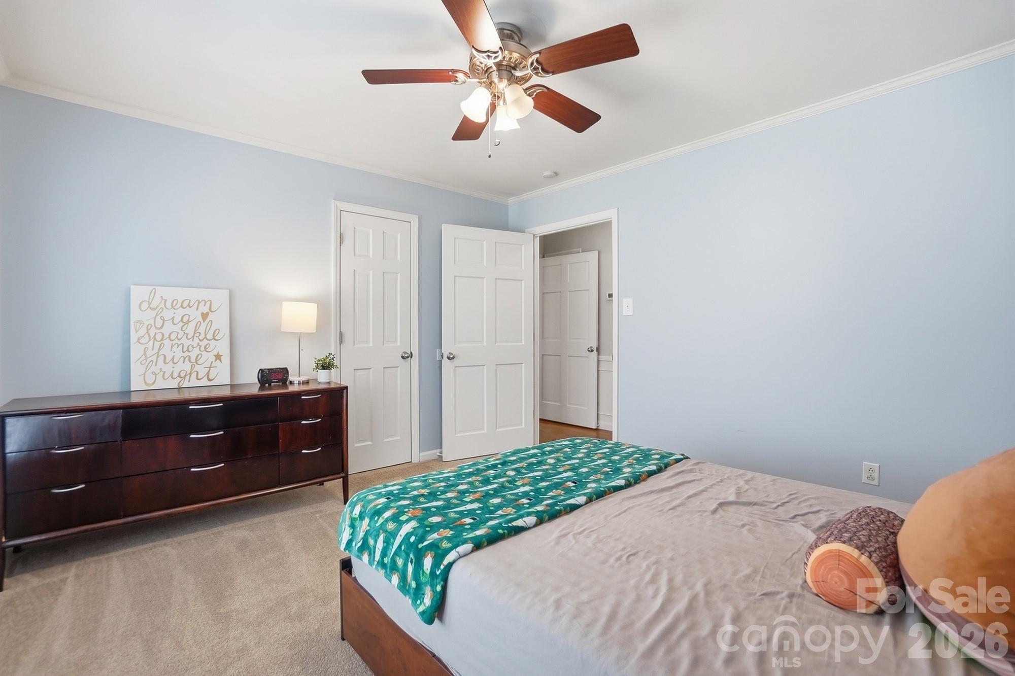6123 Lake Providence Lane Charlotte NC 28277