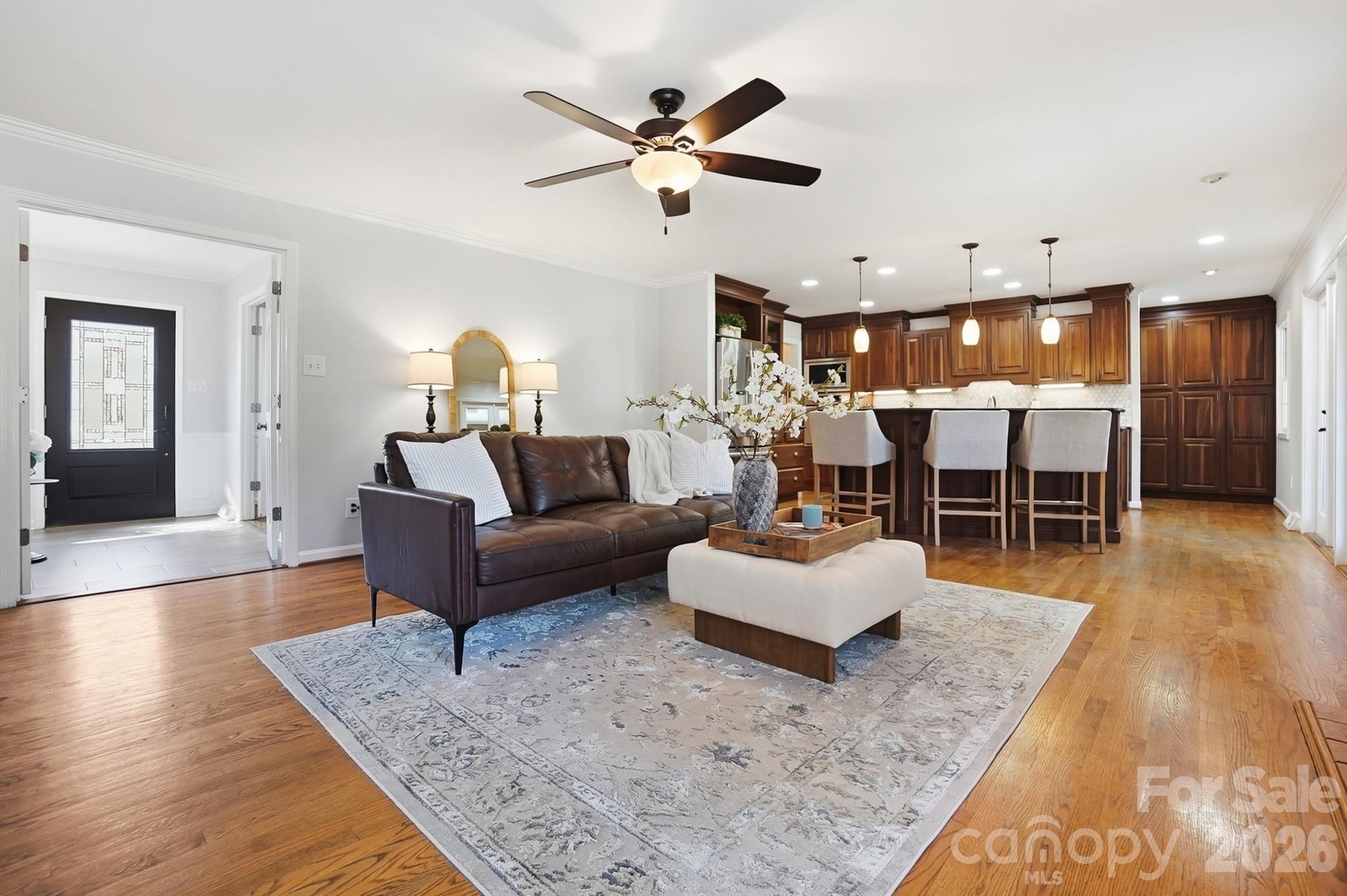 6123 Lake Providence Lane Charlotte NC 28277