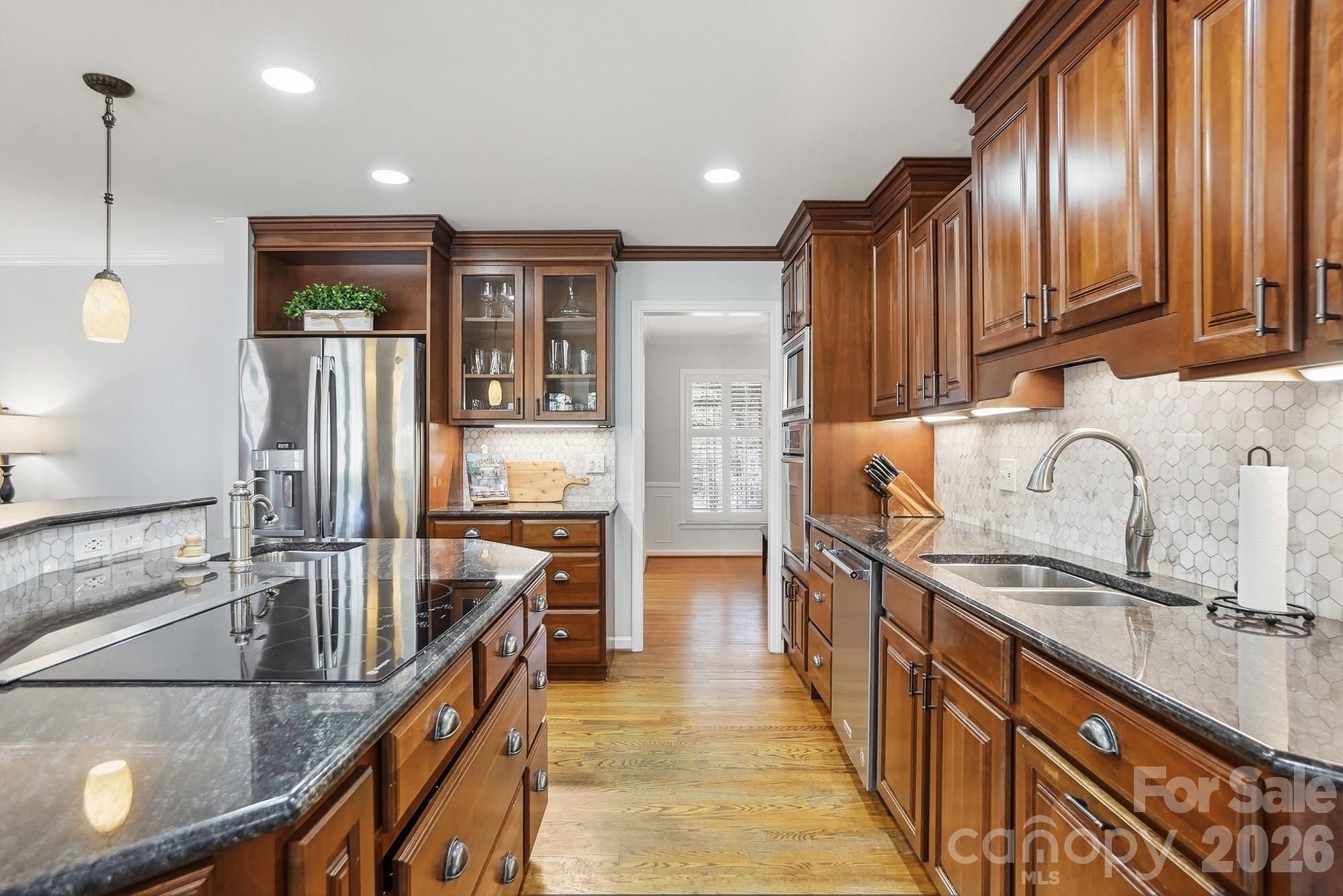 6123 Lake Providence Lane Charlotte NC 28277