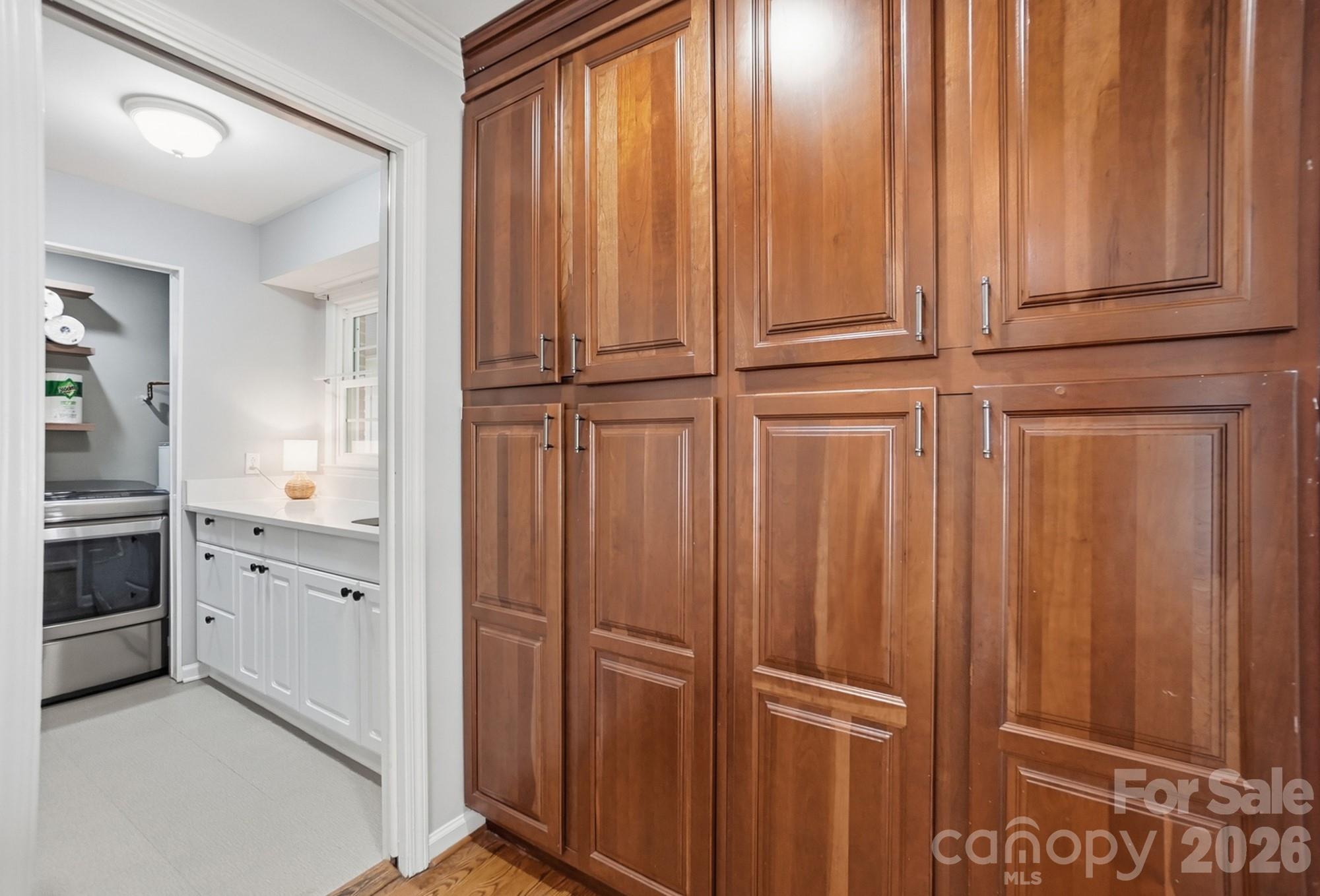 6123 Lake Providence Lane Charlotte NC 28277
