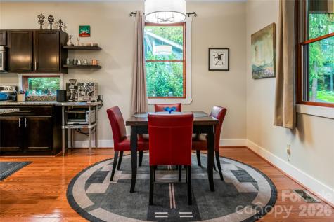 51 Westover Drive Asheville NC 28801
