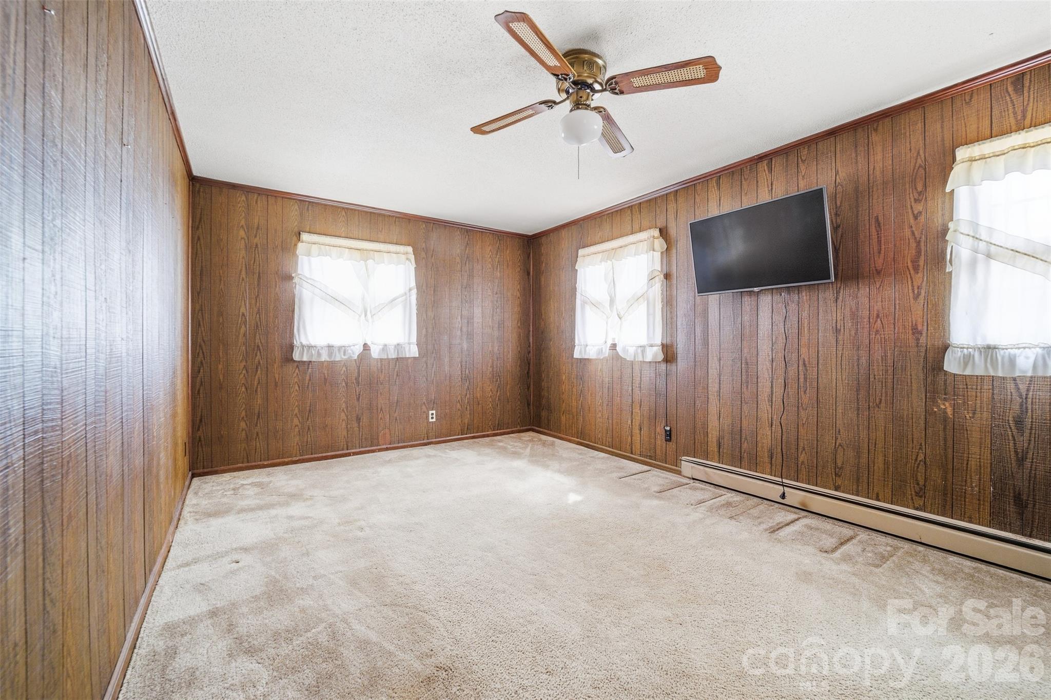 4709 Oakwood Circle Gastonia NC 28056