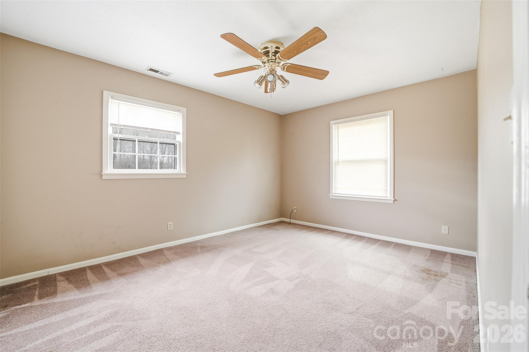 4709 Oakwood Circle Gastonia NC 28056