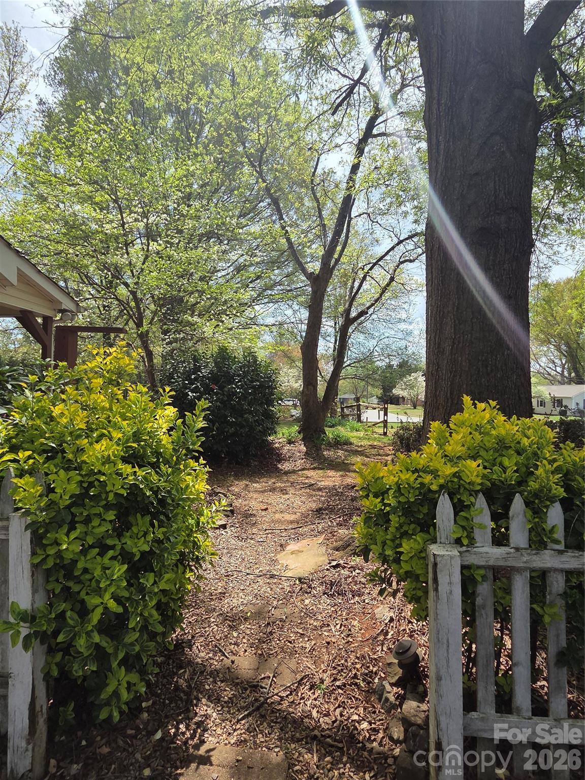4709 Oakwood Circle Gastonia NC 28056