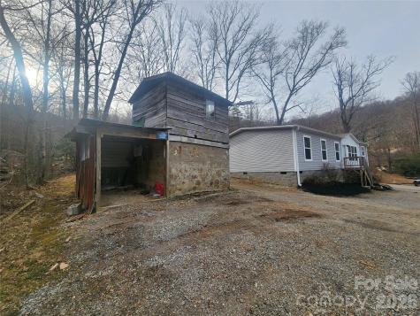 659 Cold Creek Road Canton NC 28716