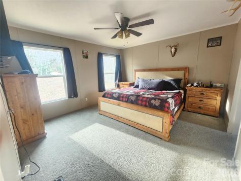 659 Cold Creek Road Canton NC 28716
