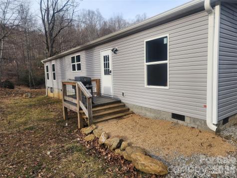 659 Cold Creek Road Canton NC 28716