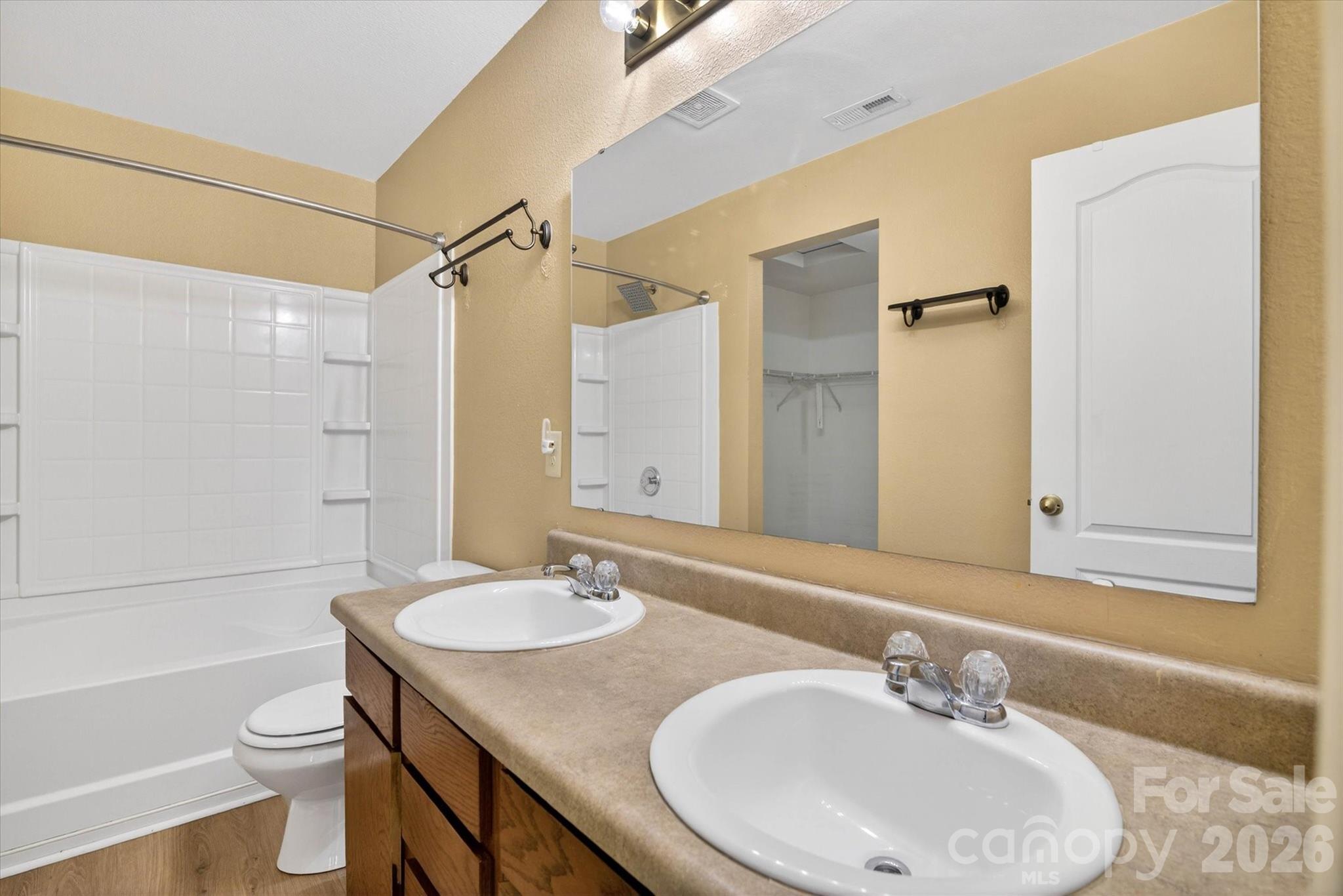 1533 Bray Drive Charlotte NC 28214