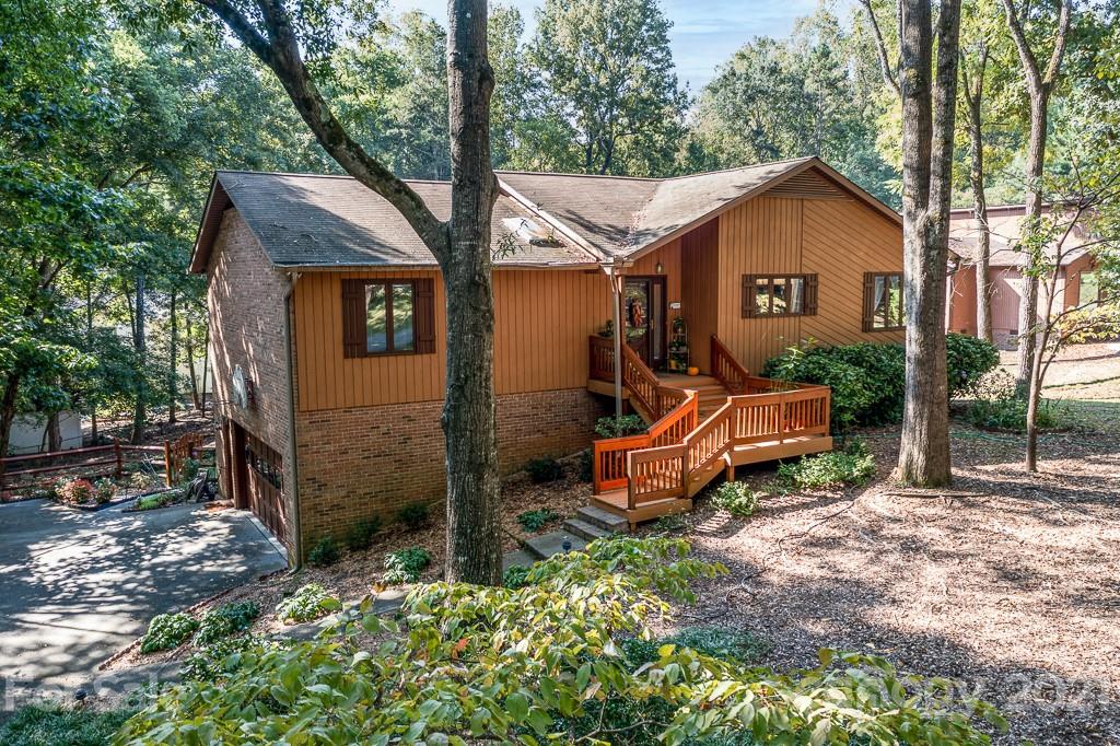 5517 Carving Tree Drive Harrisburg NC 28075