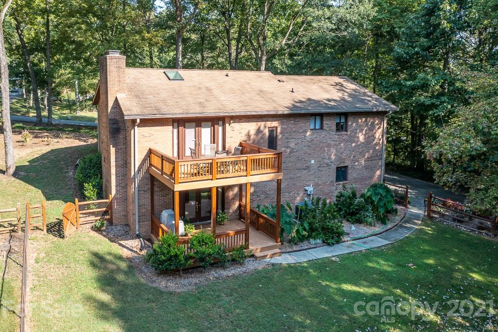 5517 Carving Tree Drive Harrisburg NC 28075