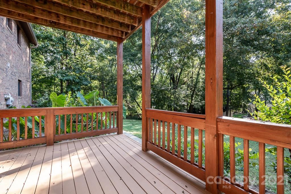 5517 Carving Tree Drive Harrisburg NC 28075