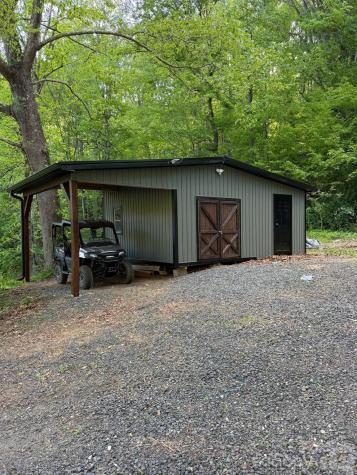 71 Ledford Ridge Lane Bakersville NC 28705