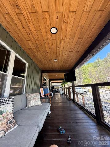 71 Ledford Ridge Lane Bakersville NC 28705