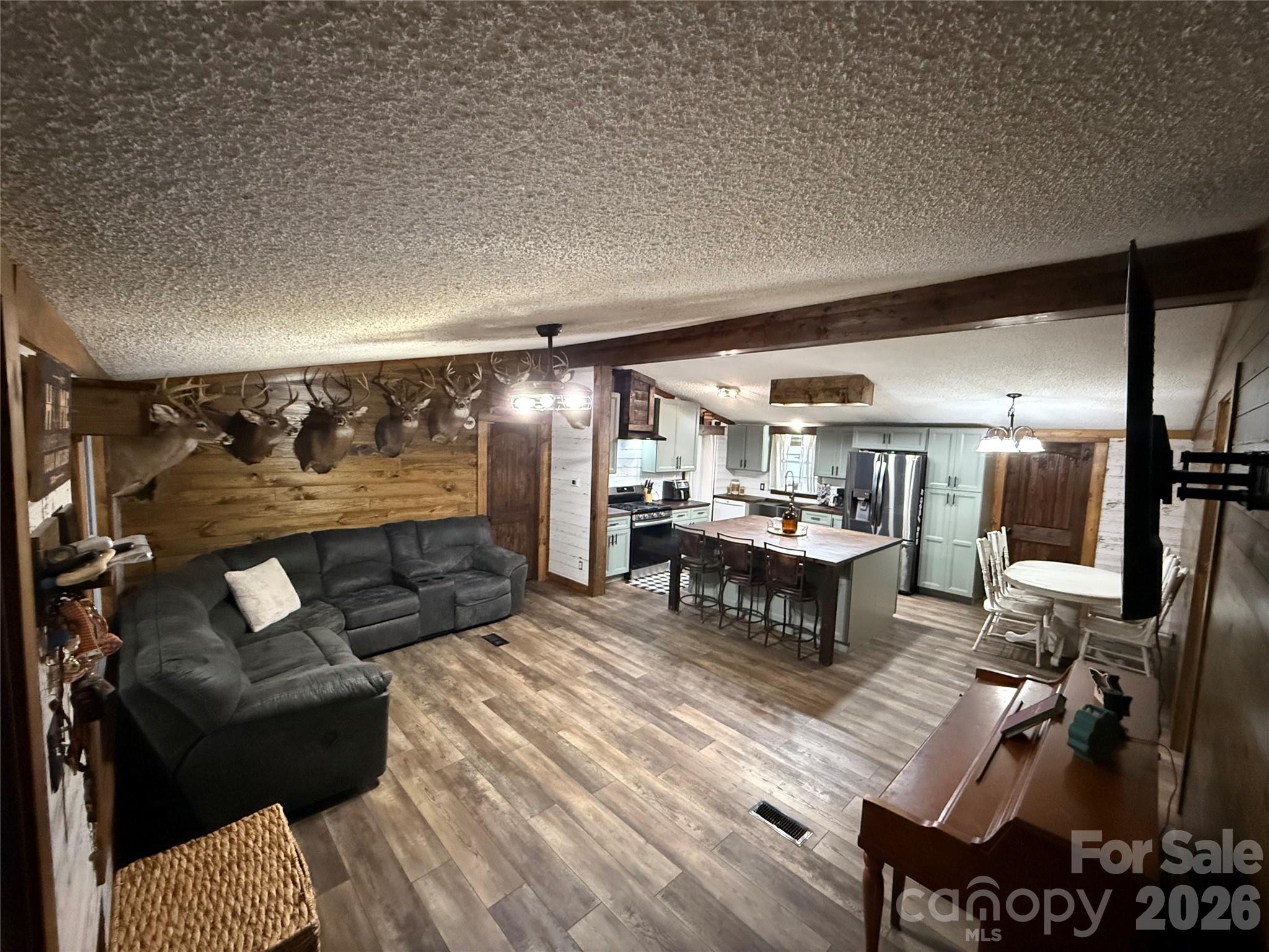 71 Ledford Ridge Lane Bakersville NC 28705