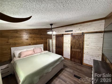 71 Ledford Ridge Lane Bakersville NC 28705
