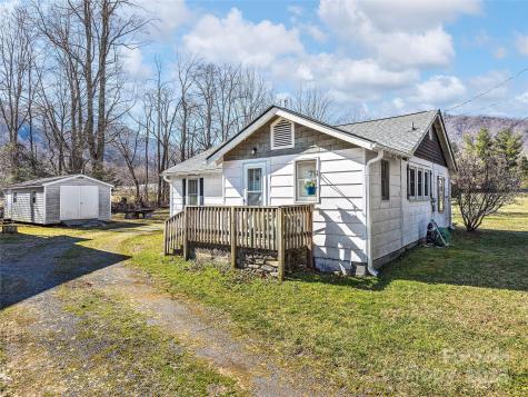 74 Badd Lane Maggie Valley NC 28751