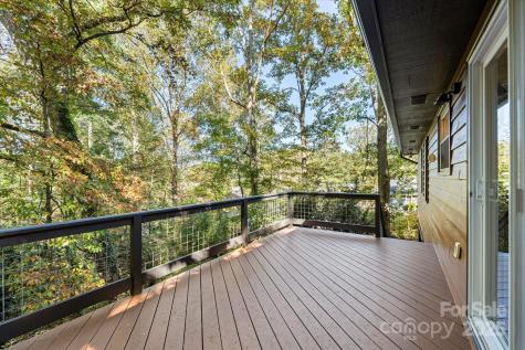 44 Cedar Trail Asheville NC 28803