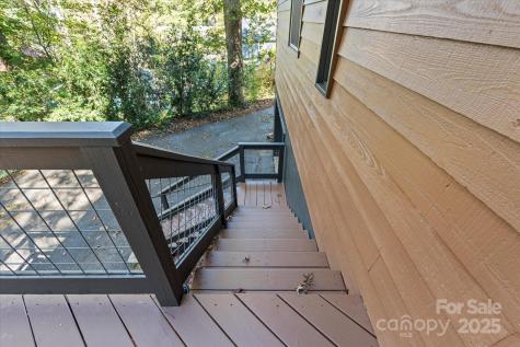 44 Cedar Trail Asheville NC 28803