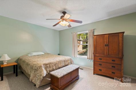 44 Cedar Trail Asheville NC 28803