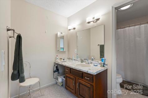 44 Cedar Trail Asheville NC 28803