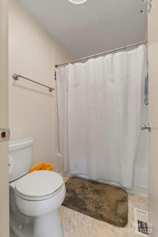 44 Cedar Trail Asheville NC 28803