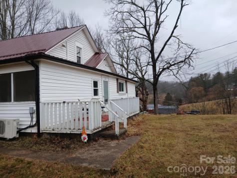 262 Blackberry Lane Bakersville NC 28705