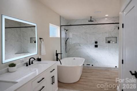 2520 27th Avenue Circle NE Hickory NC 28601