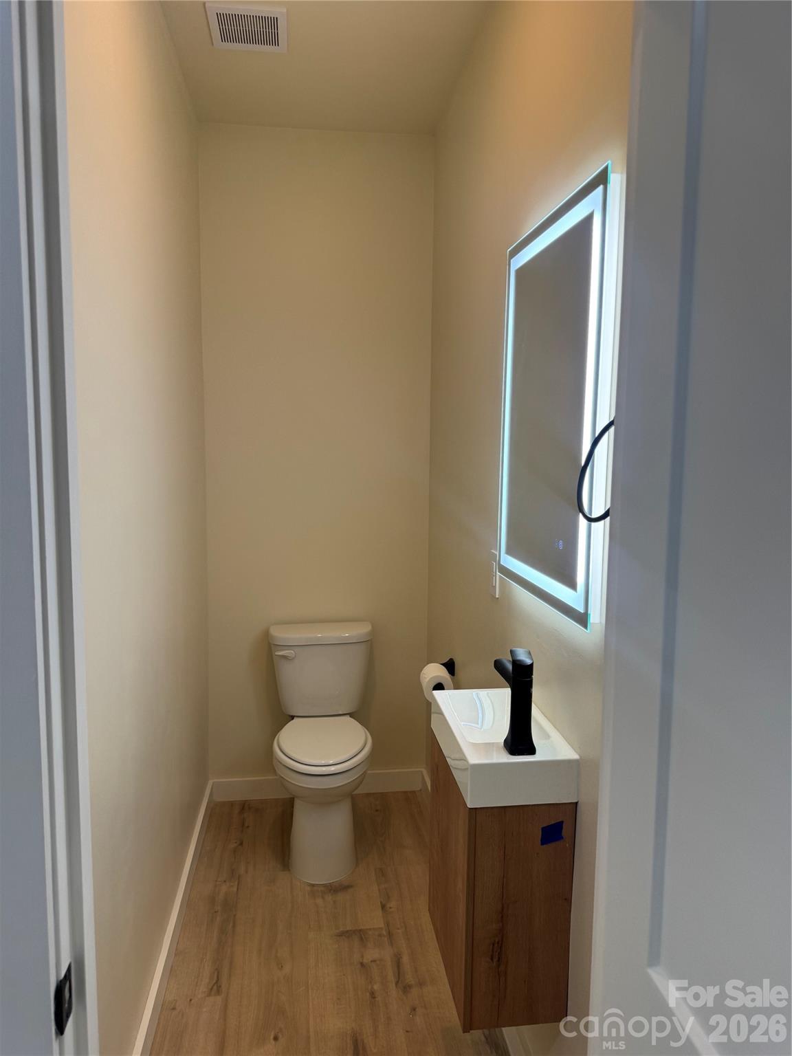 2520 27th Avenue Circle NE Hickory NC 28601