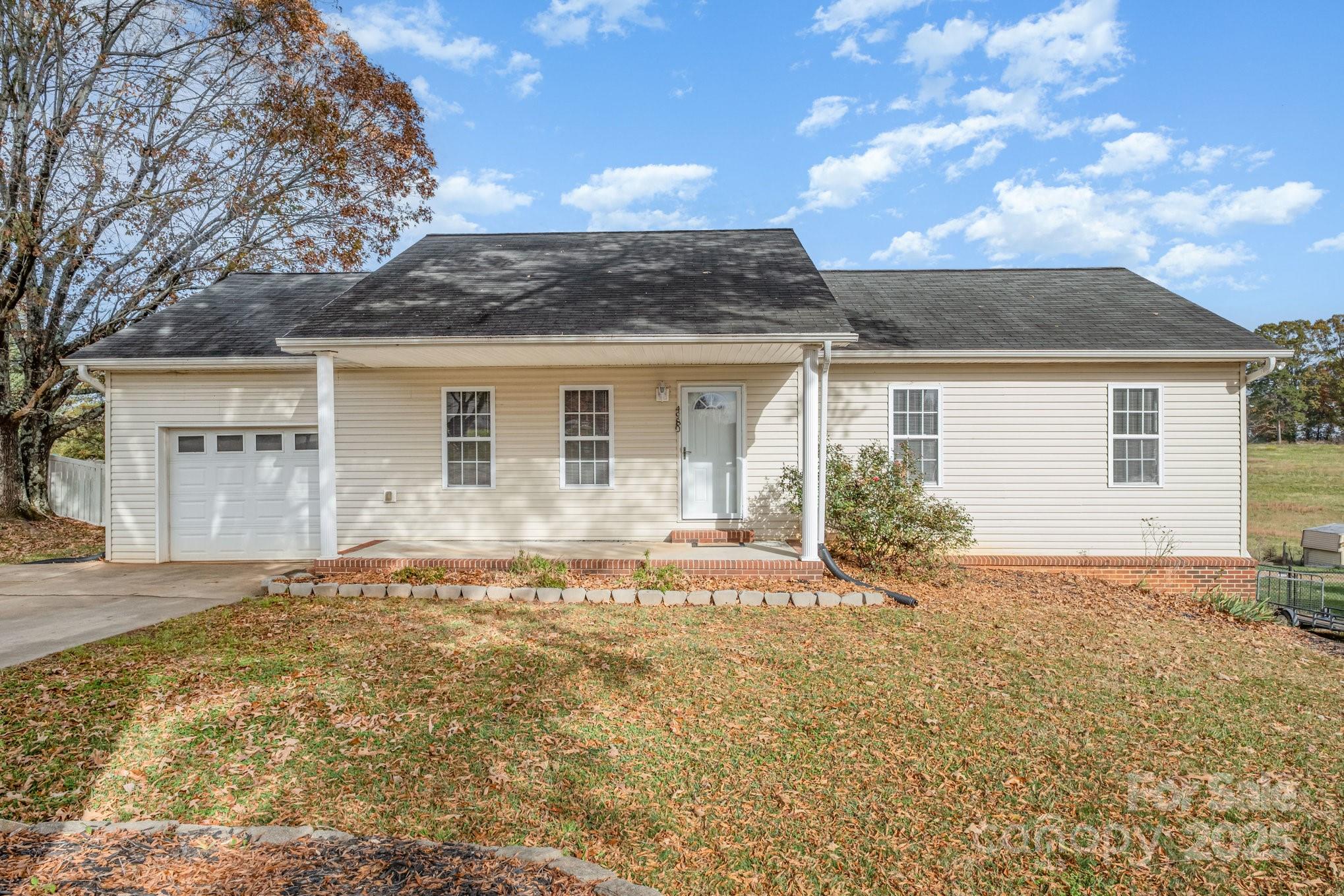 4980 Forest Ridge Drive Hickory NC 28602