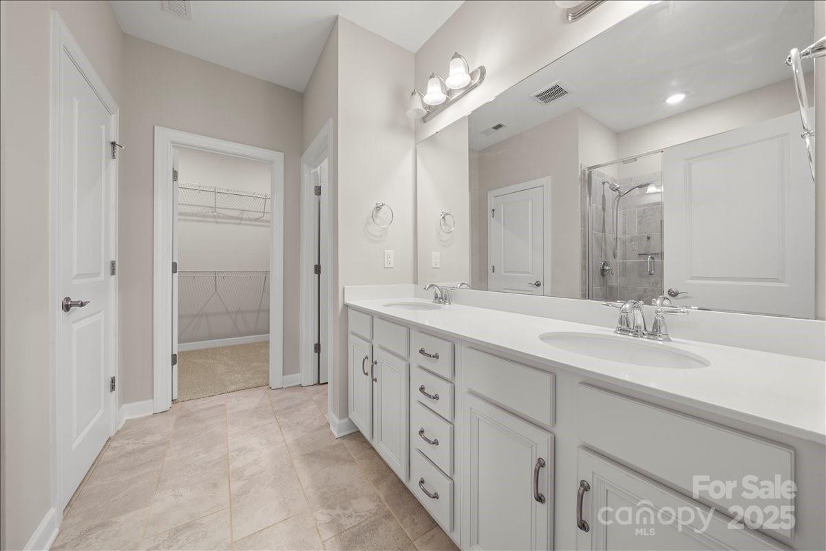 9211 Grisons Court Charlotte NC 28278