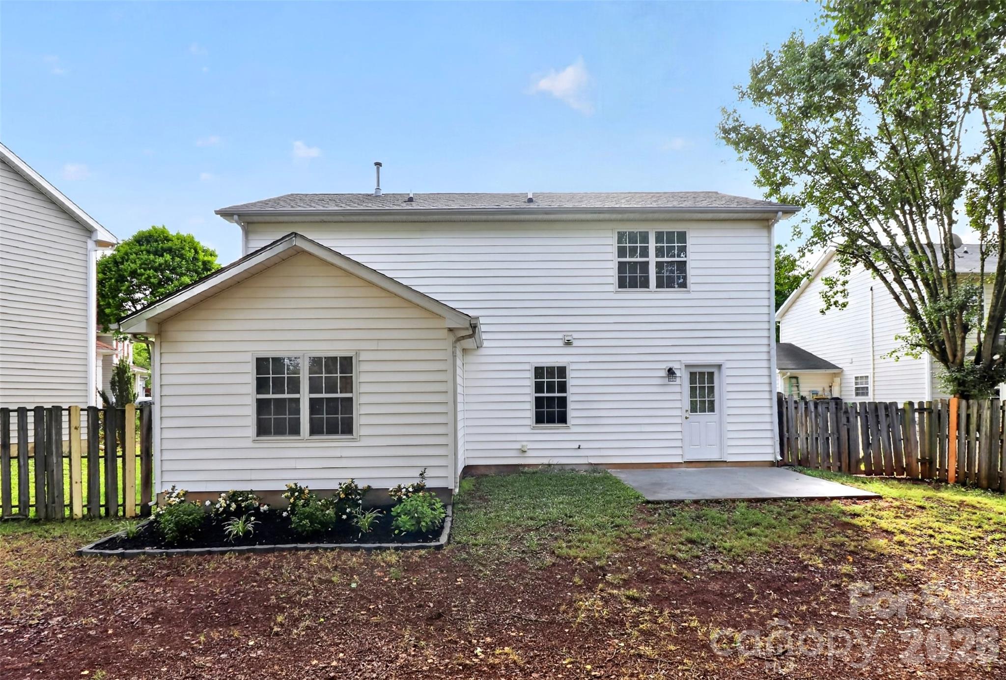 1194 Tufton Place NW Concord NC 28027