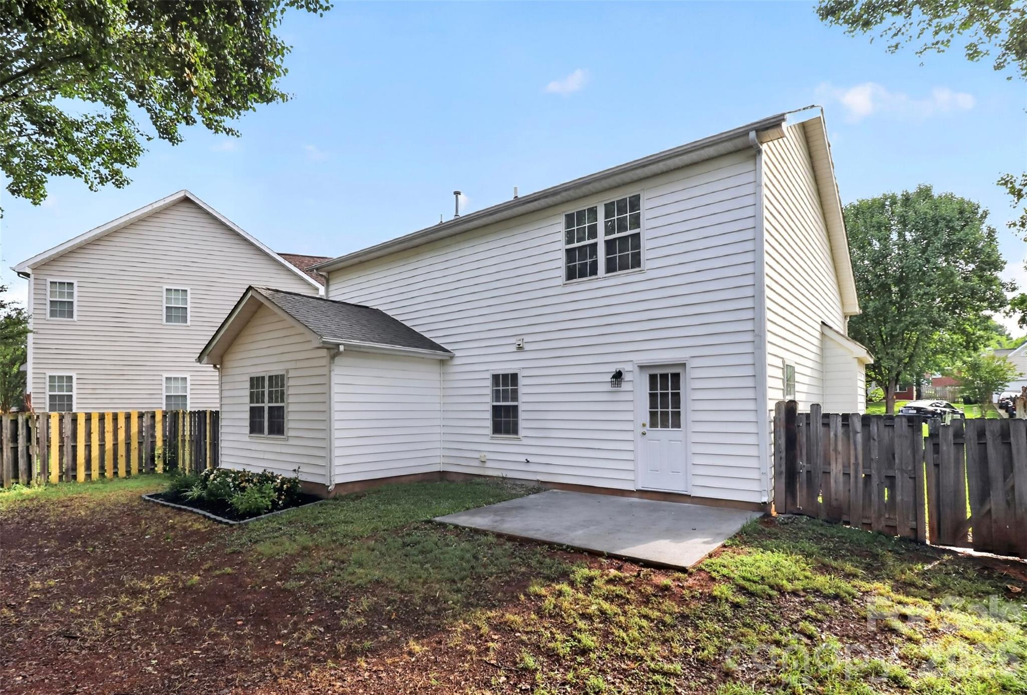 1194 Tufton Place NW Concord NC 28027