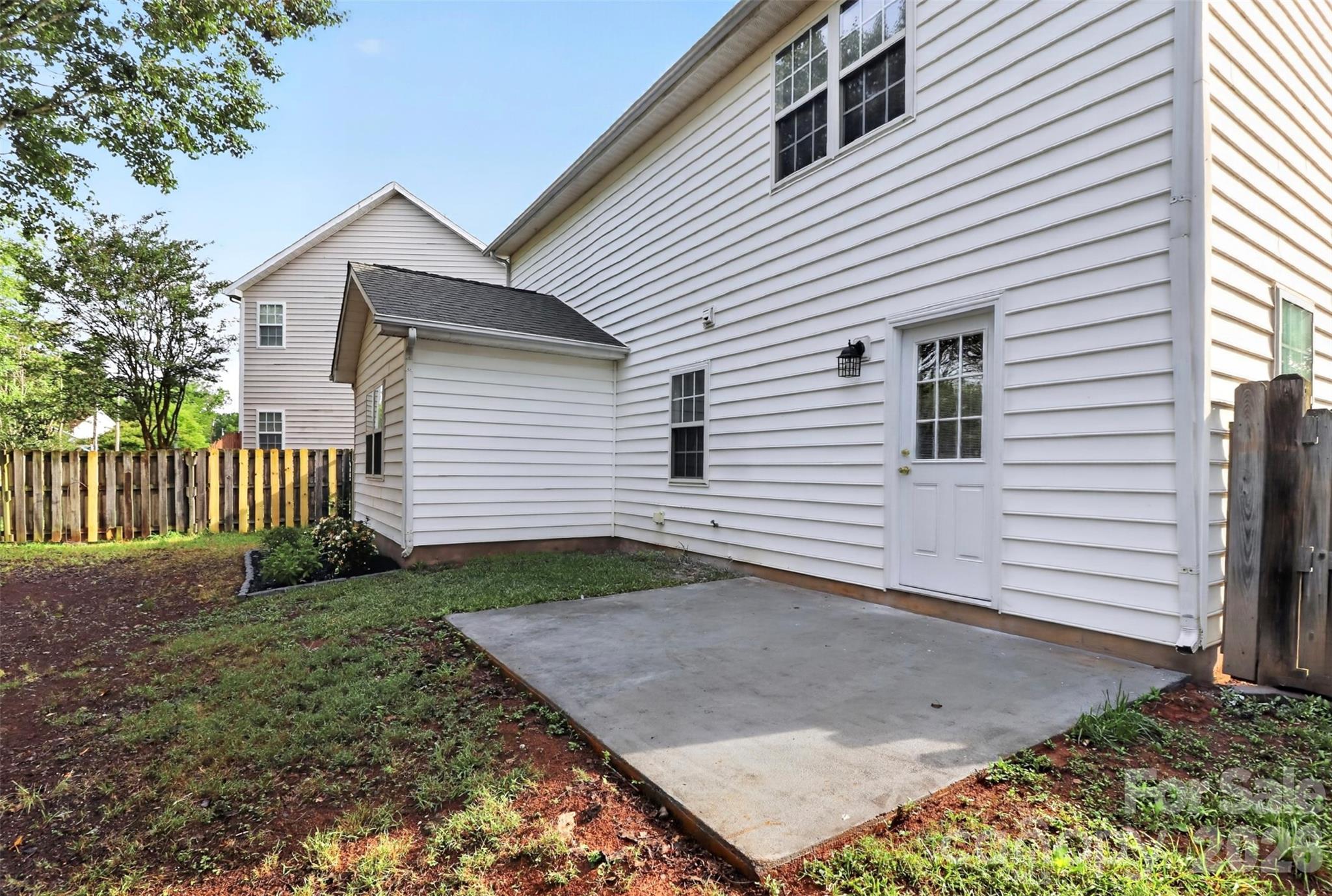 1194 Tufton Place NW Concord NC 28027