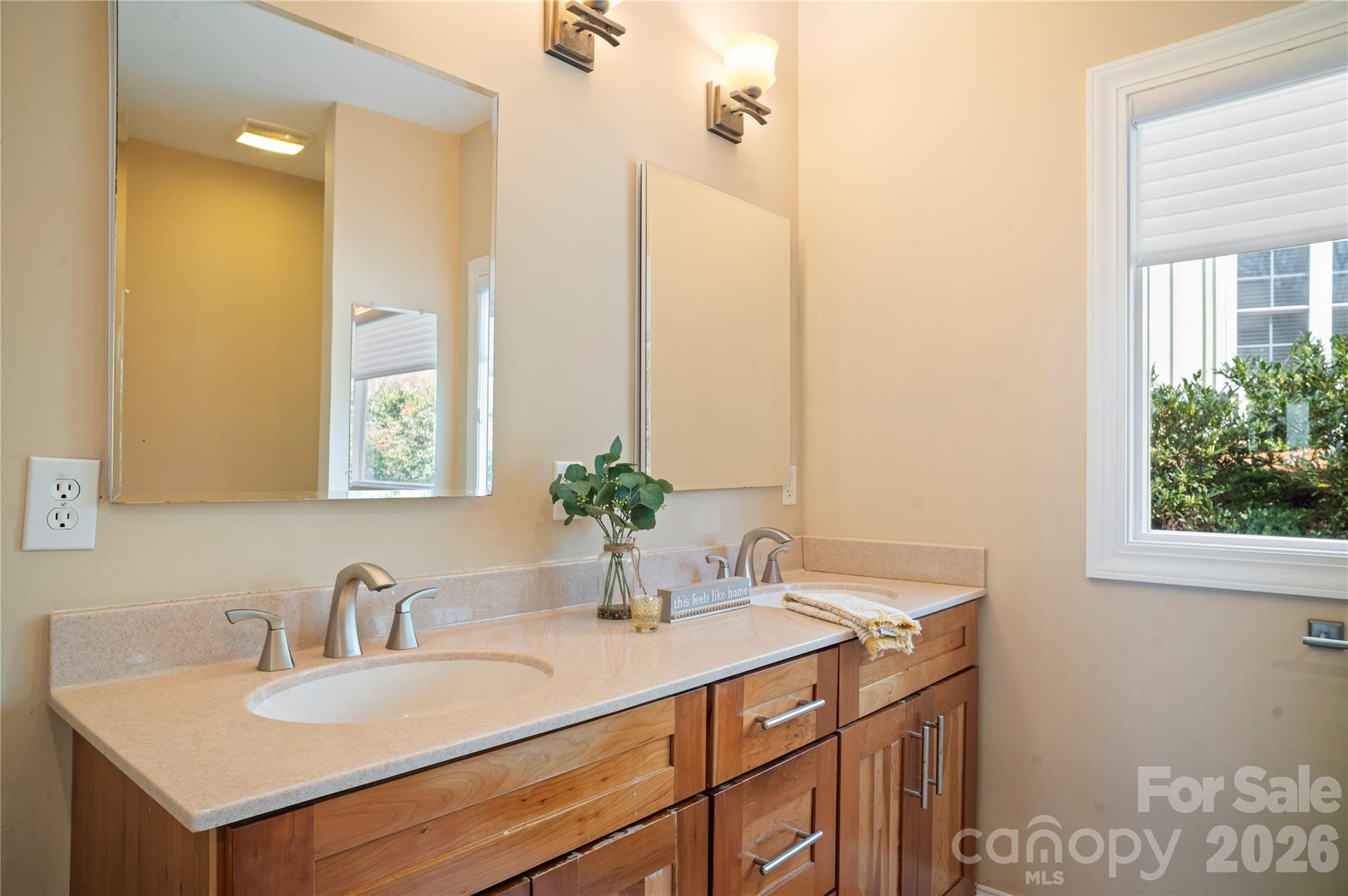 84 Deep Valley Lane Hendersonville NC 28791