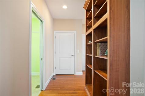 84 Deep Valley Lane Hendersonville NC 28791