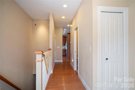 84 Deep Valley Lane Hendersonville NC 28791